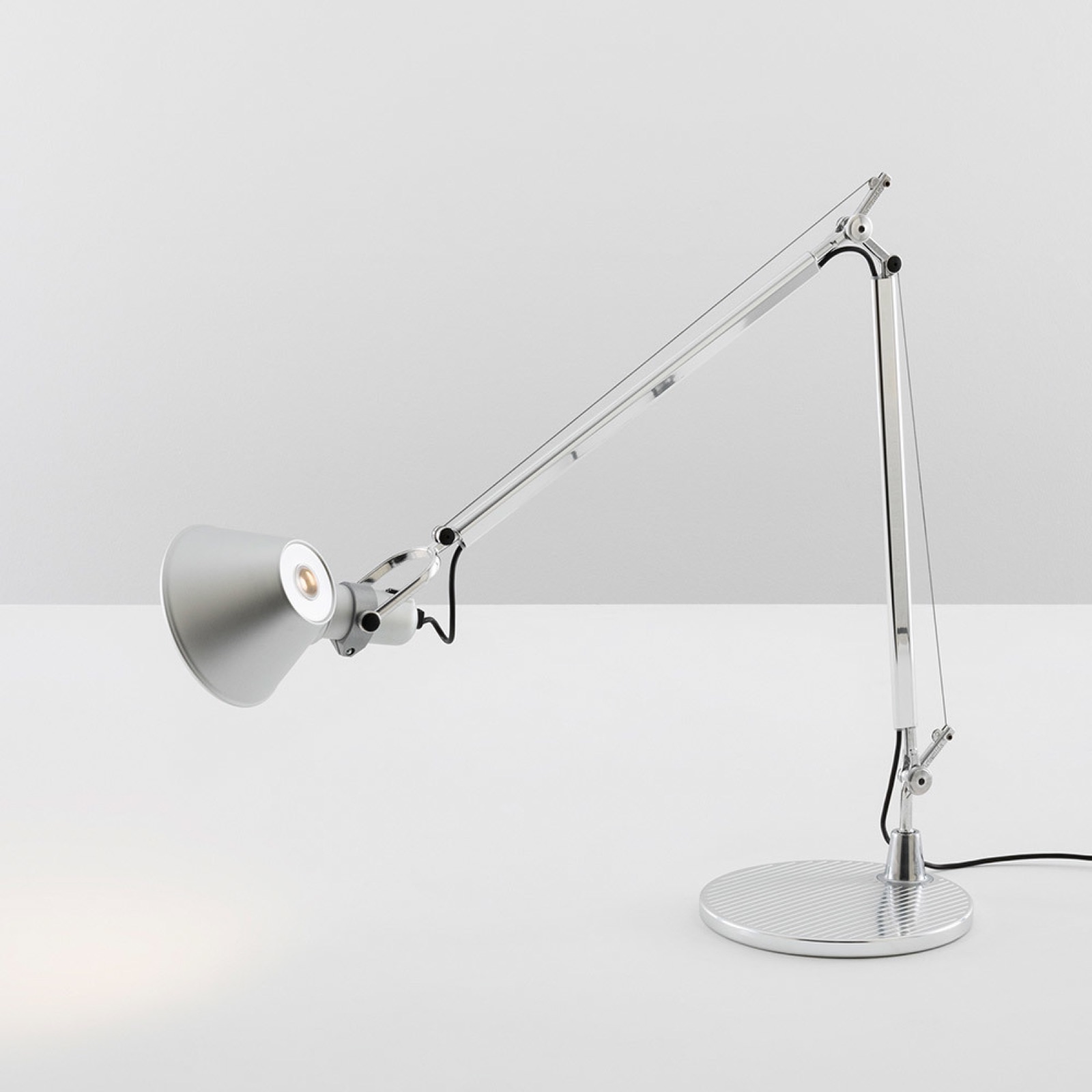 Artemide Tolomeo Tischleuchte von Michele De Lucchi und Giancarlo Fassina